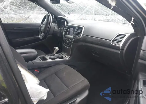 2020 Jeep Grand Cherokee Laredo E 4X4 from USA, damaged, VIN 1C4RJFAG8LC334914